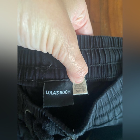 Lola’s Room Jogger - Picture 2 of 2